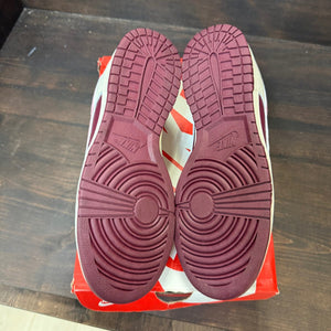 Nike Dunk Low Retro PRM Valentine's Day (2023) Size 10 (Pre-Owned)
