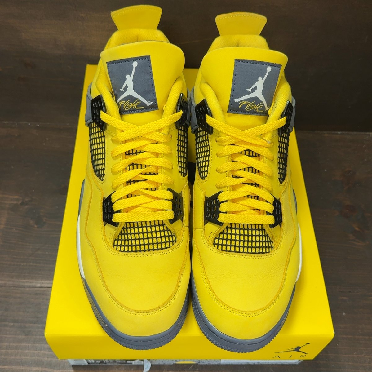 Jordan 4 Retro Lightning (2021) Size 13 (Pre-Owned) - tag