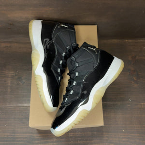 Jordan 11 Retro Jubilee 25th Anniversary Size 10 (Pre-Owned) - Image 2