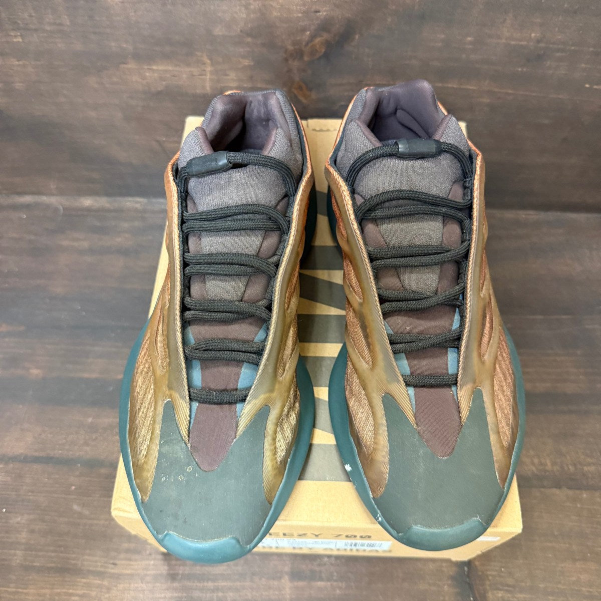 adidas Yeezy 700 V3 Copper Fade - Image 2