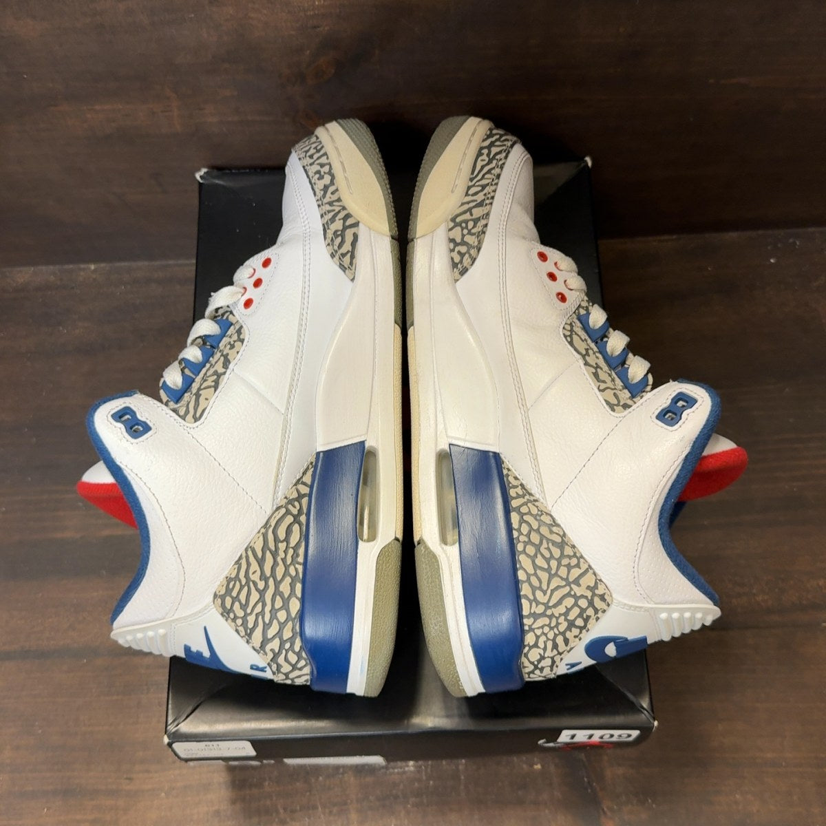 Jordan 3 Retro True Blue (2016) Size 9.5 (Pre-Owned)