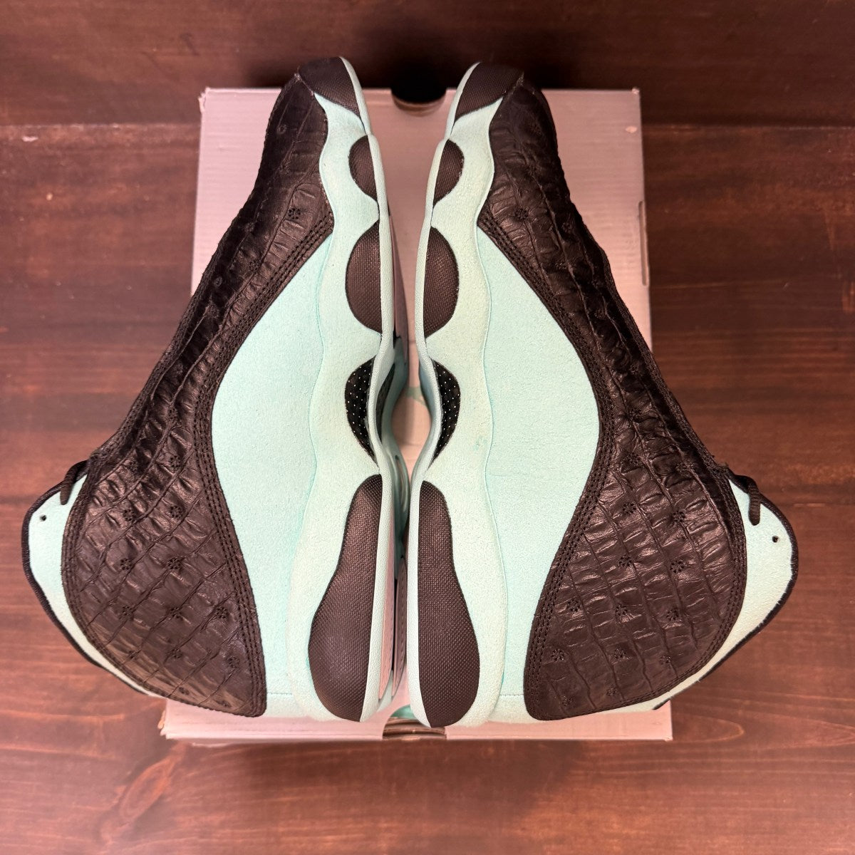 Jordan 13 Retro Black Island Green - Image 5