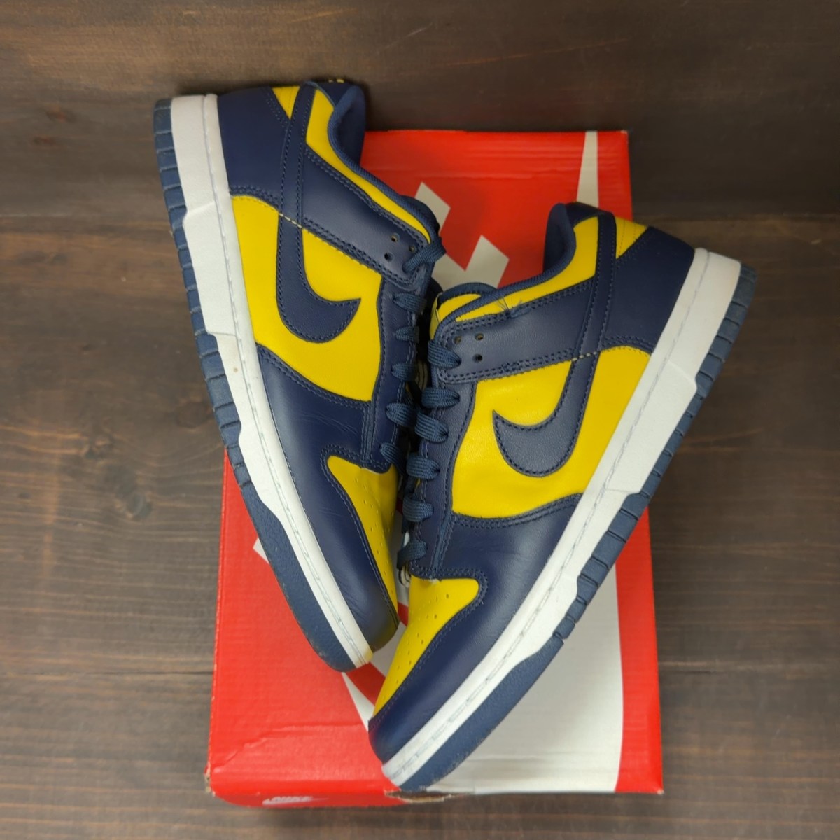 Nike Dunk Low Michigan (2021) - Image 2