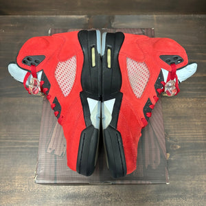 Jordan 5 Retro Raging Bull Red (2021) Size 9 (Pre-Owned)