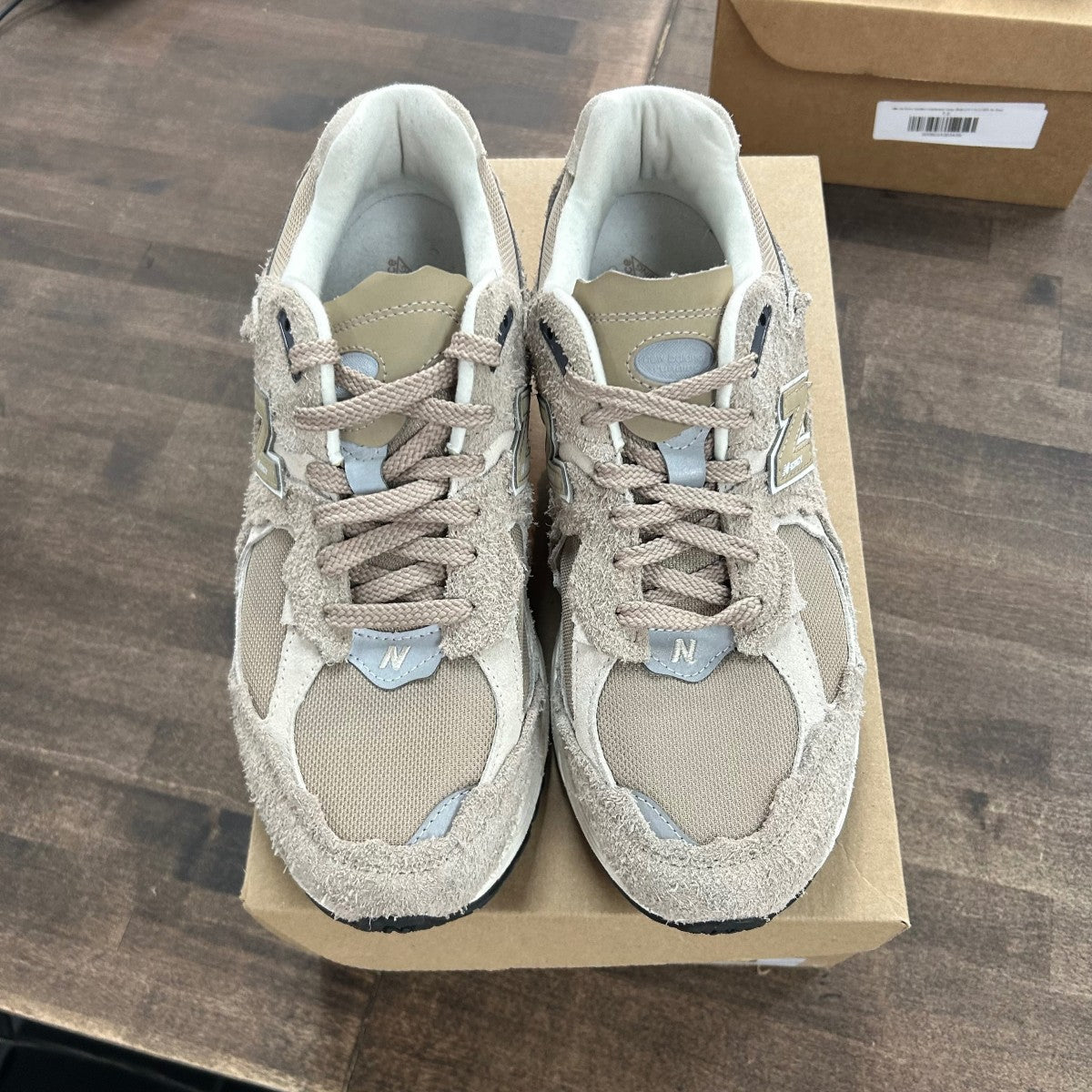 New Balance 2002R Protection Pack Driftwood Size 9.5 (Pre-Owned) - Image 2