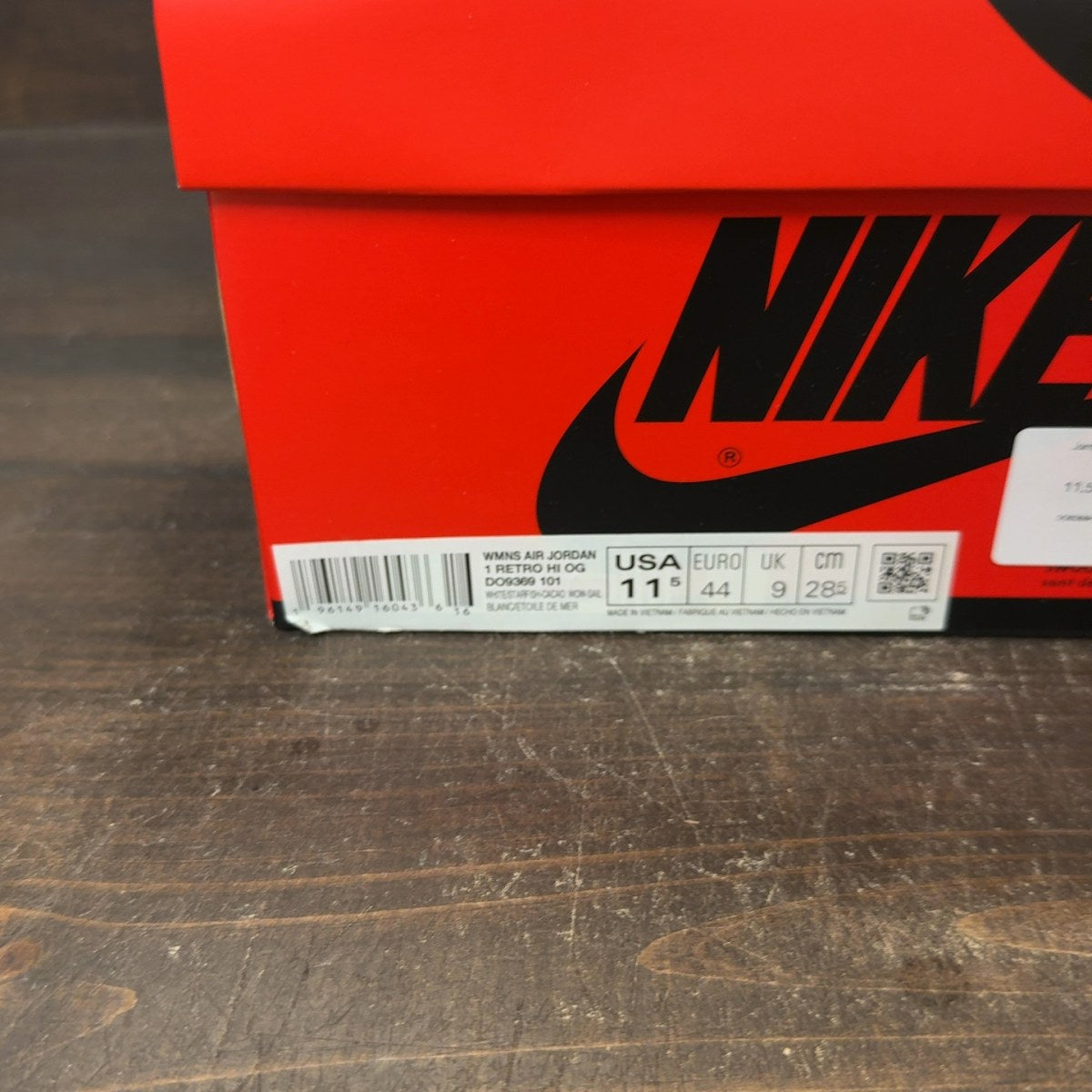 Jordan 1 Retro High OG Starfish (Women's) - Image 7