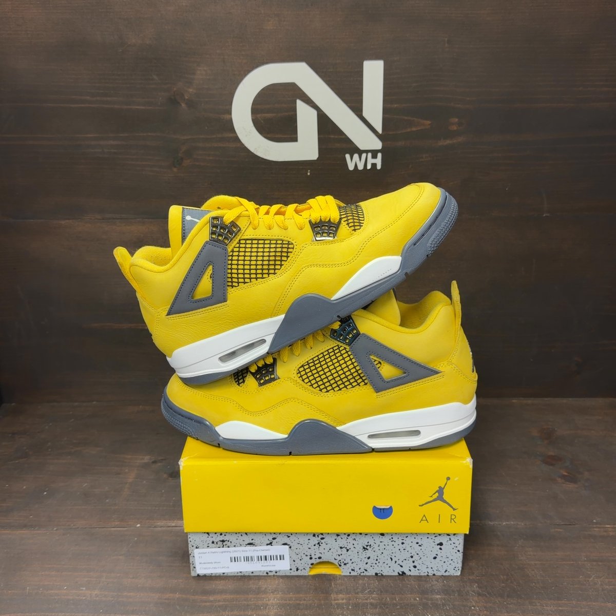 Jordan 4 Retro Lightning (2021) Size 11 (Pre-Owned) - front