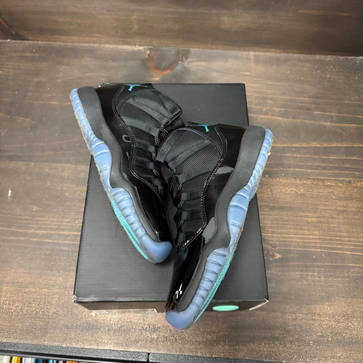 Jordan 11 Retro Gamma Blue (2025) (GS) - Image 2