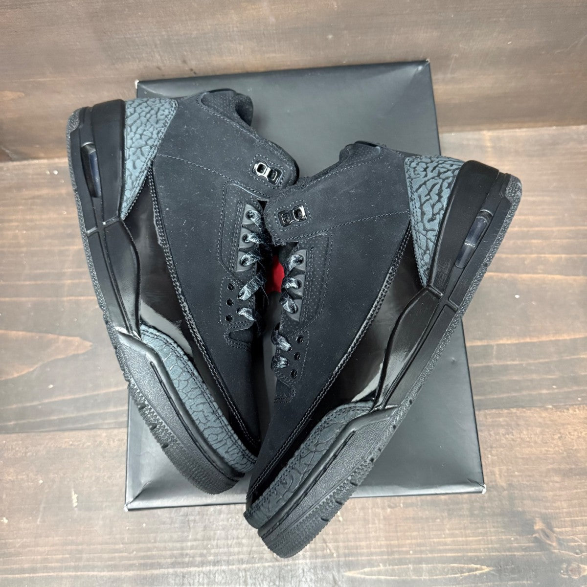 Jordan 3 Retro Black Cat (2025) - Image 4