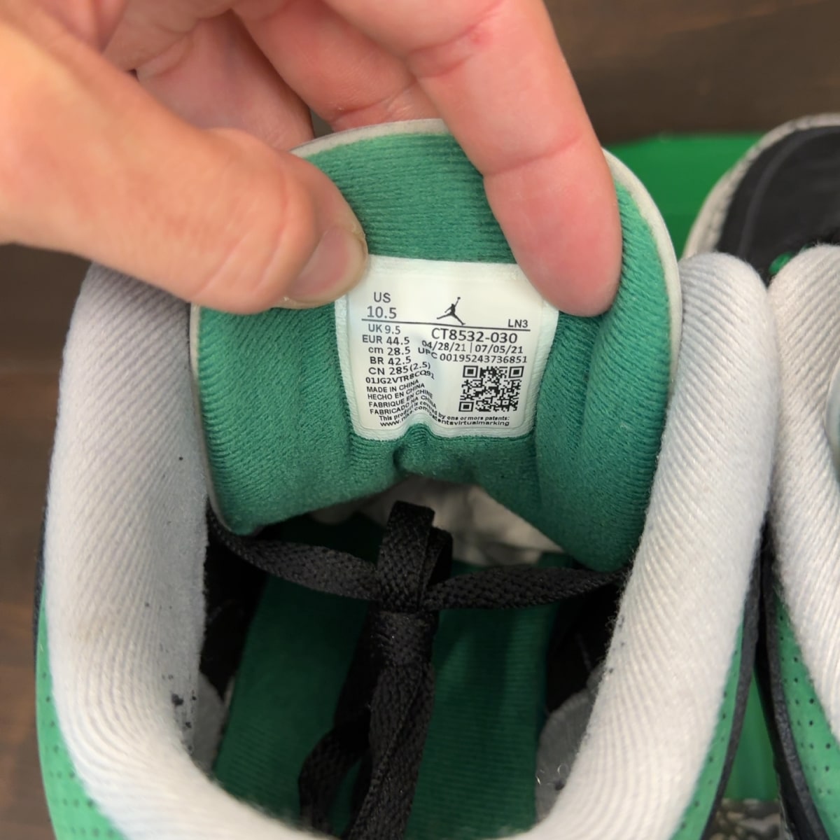 Jordan 3 Retro Pine Green - Image 7