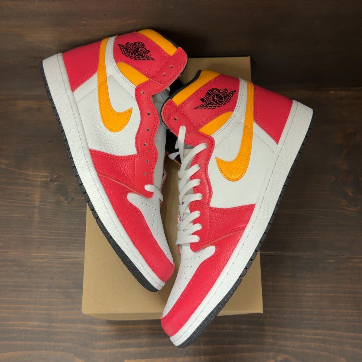 Jordan 1 Retro High OG Light Fusion Red Size 14 - Image 2