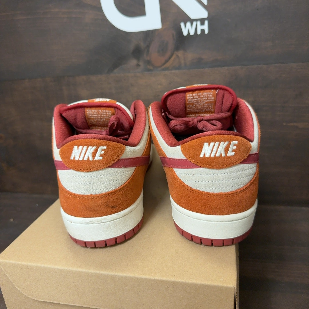 Nike SB Dunk Low Pro Dark Russet Cedar Size 12 (Pre-Owned) - Image 4