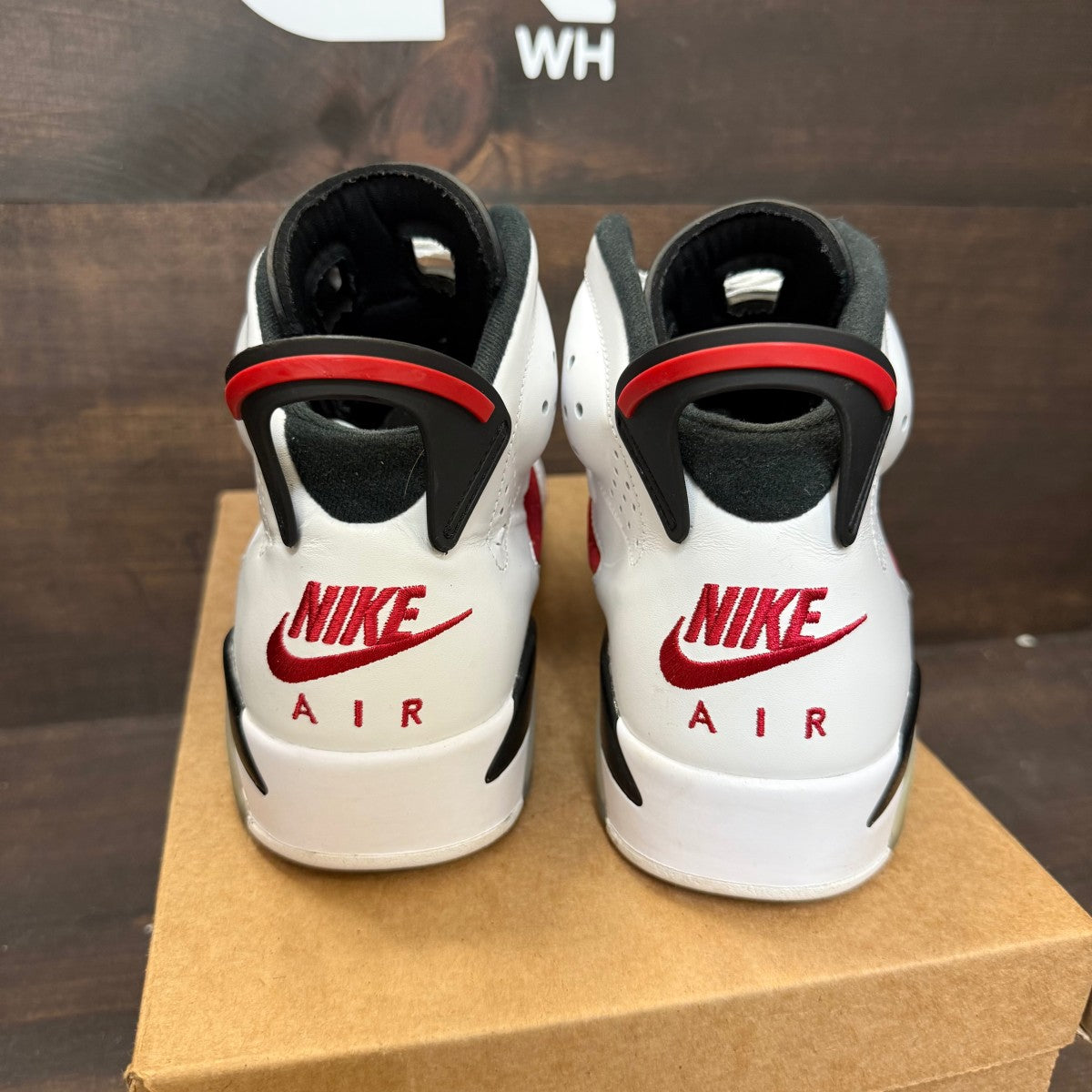 Jordan 6 Retro Carmine (2021) Size 9.5 (Pre-Owned) - Image 4