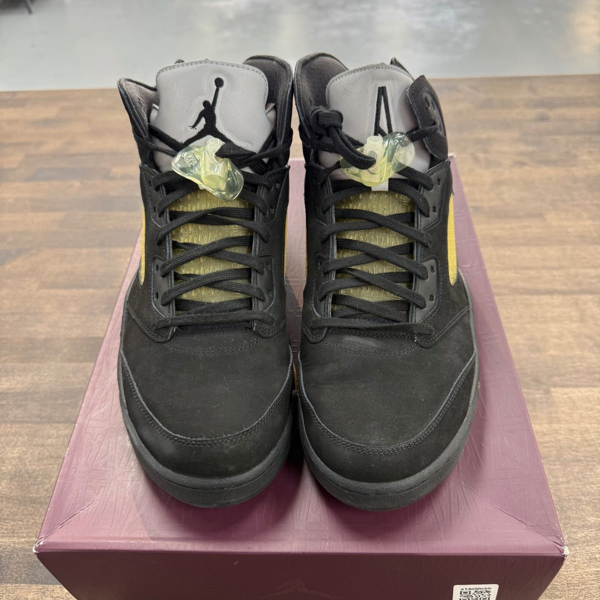 Jordan 5 Retro A Ma Maniére Dusk Size 13 (Pre-Owned) - Image 3