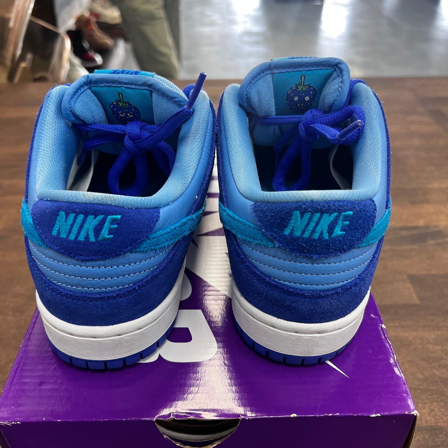 Blue Raspberry SB Dunk Low (USED)