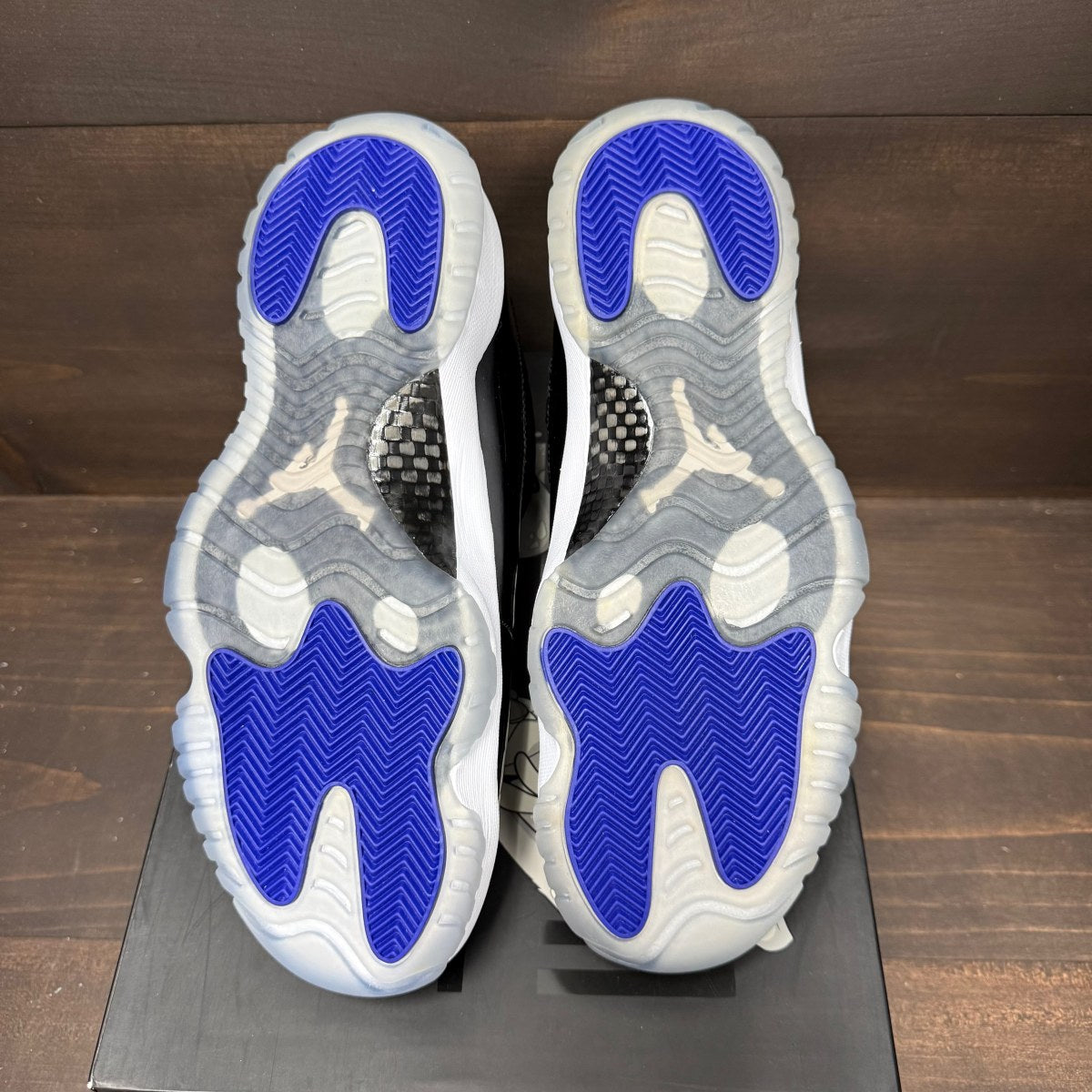 Jordan 11 Retro Space Jam (2016) - Image 6