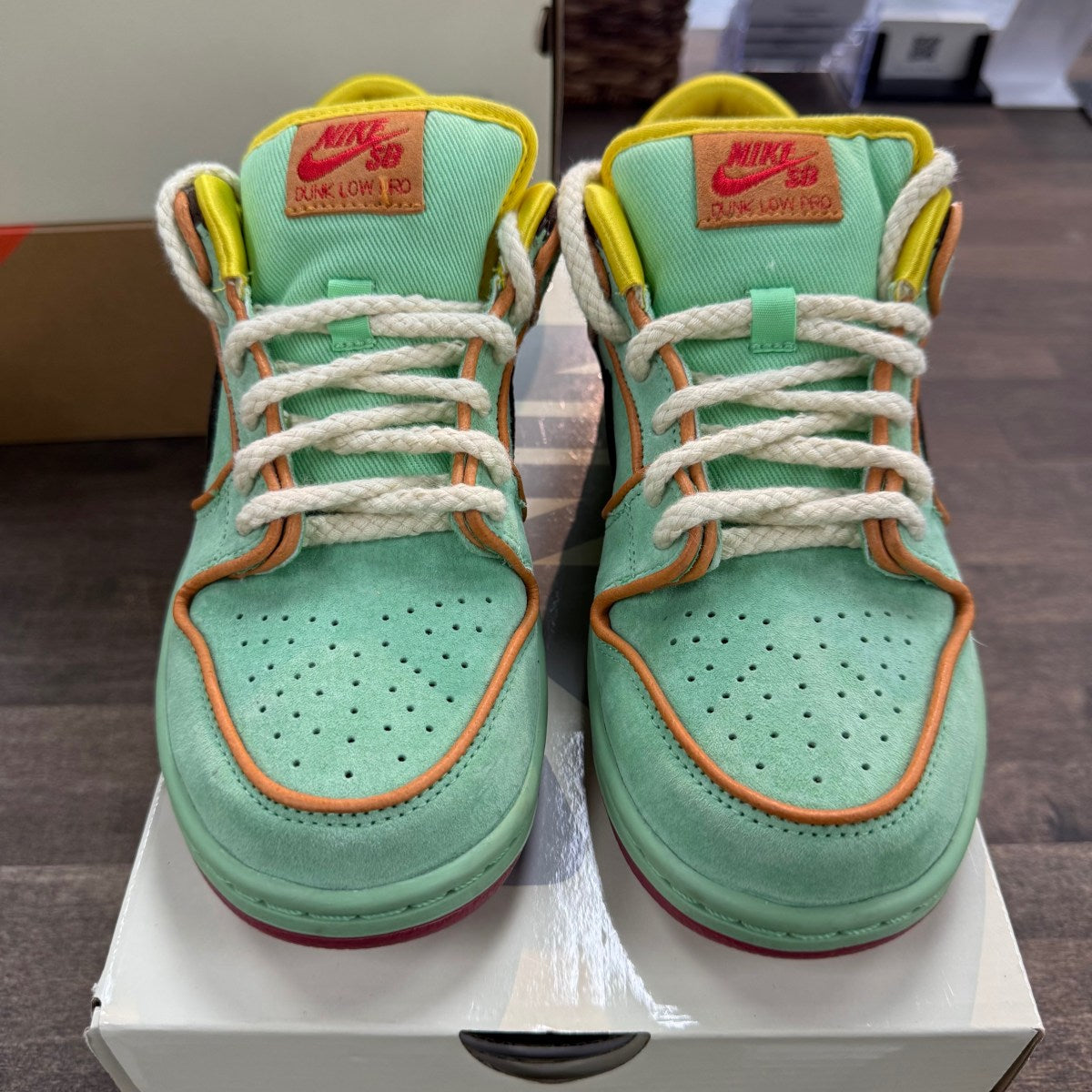 Nike SB Dunk Low Rodeo Tourmaline - Image 2