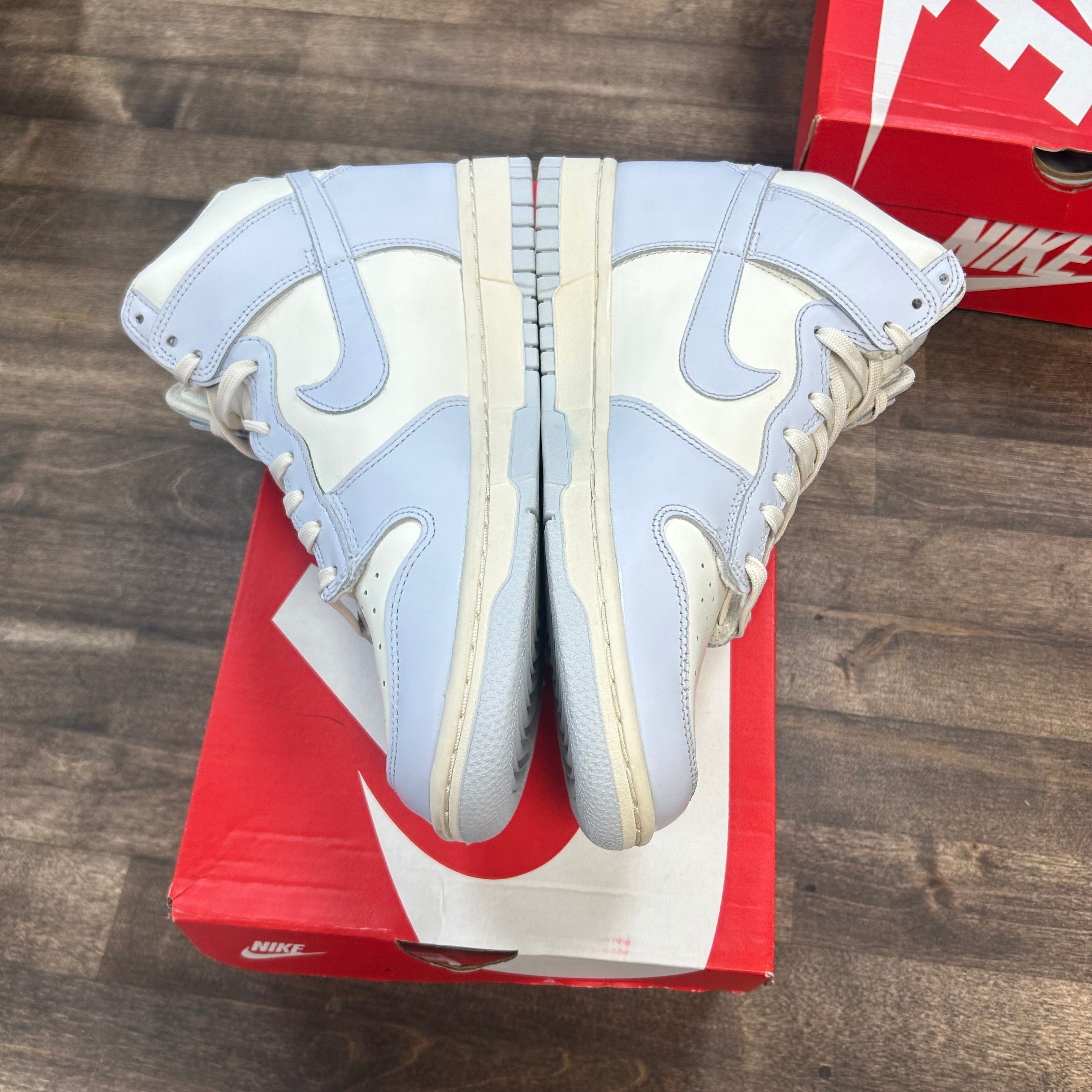 Nike Dunk High Sail Football Grey (US 8.5W) (Lightly Worn) Size 8.5W (Pre-Owned) - Image 3