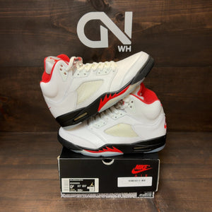 Jordan 5 Retro Fire Red Silver Tongue (2020) - Image 1