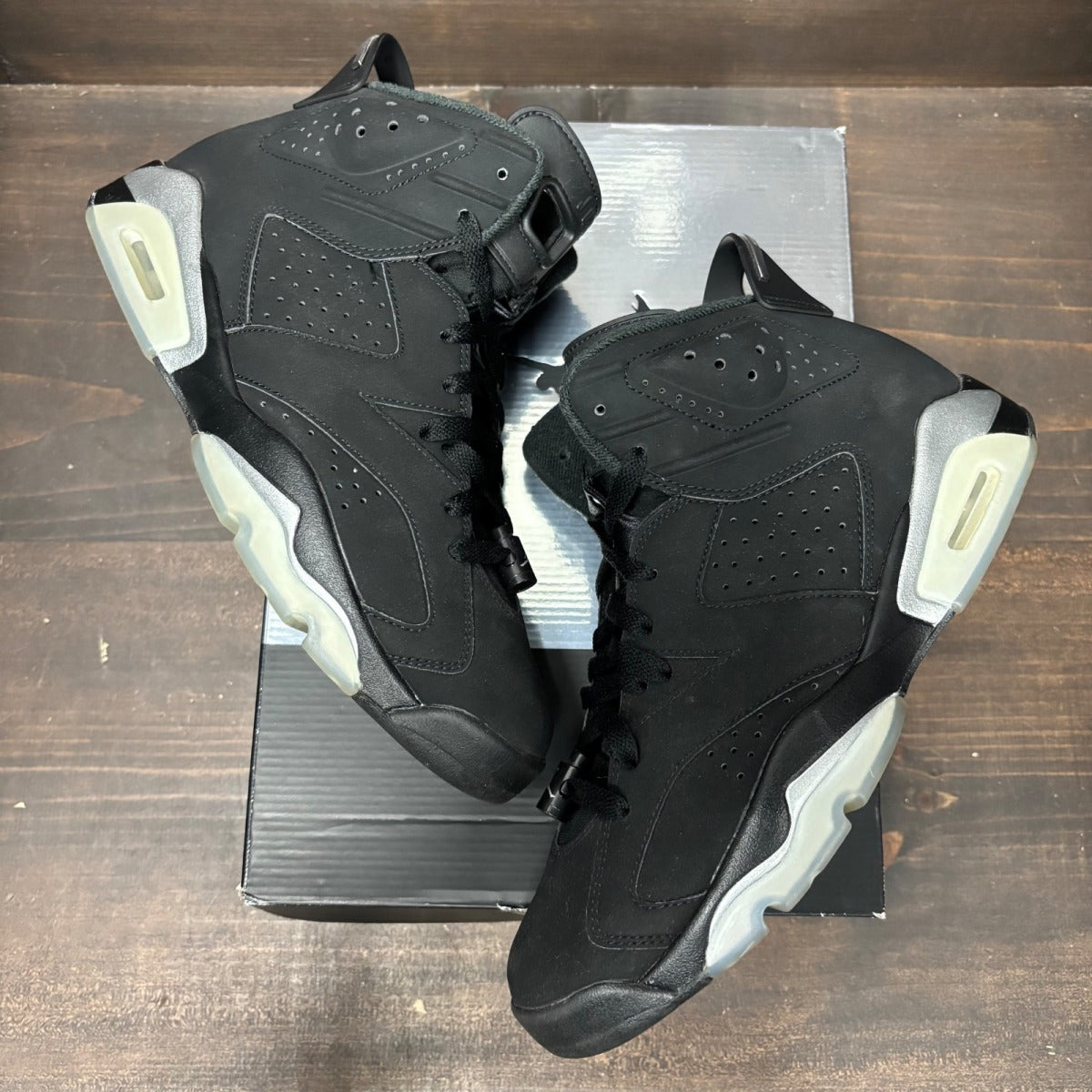 Jordan 6 Retro Chrome - Image 2