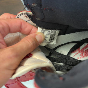 Jordan 1 Retro High OG Chicago Lost and Found Size 8.5 (Pre-Owned) - aux