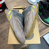 adidas Mauve Yeezy 700 (USED) Size 10 (Pre-Owned) - Image 1