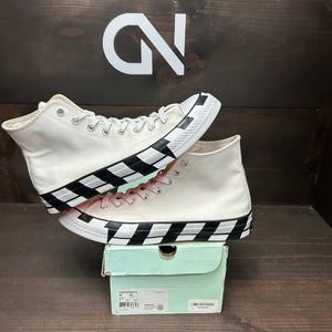 Converse Chuck Taylor All Star 70 Hi Off-White Size 11 (Pre-Owned) - Image 1