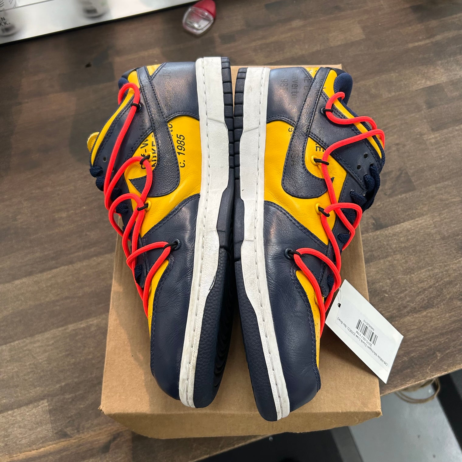 Off-White Michigan Dunk Low (USED, No Box)