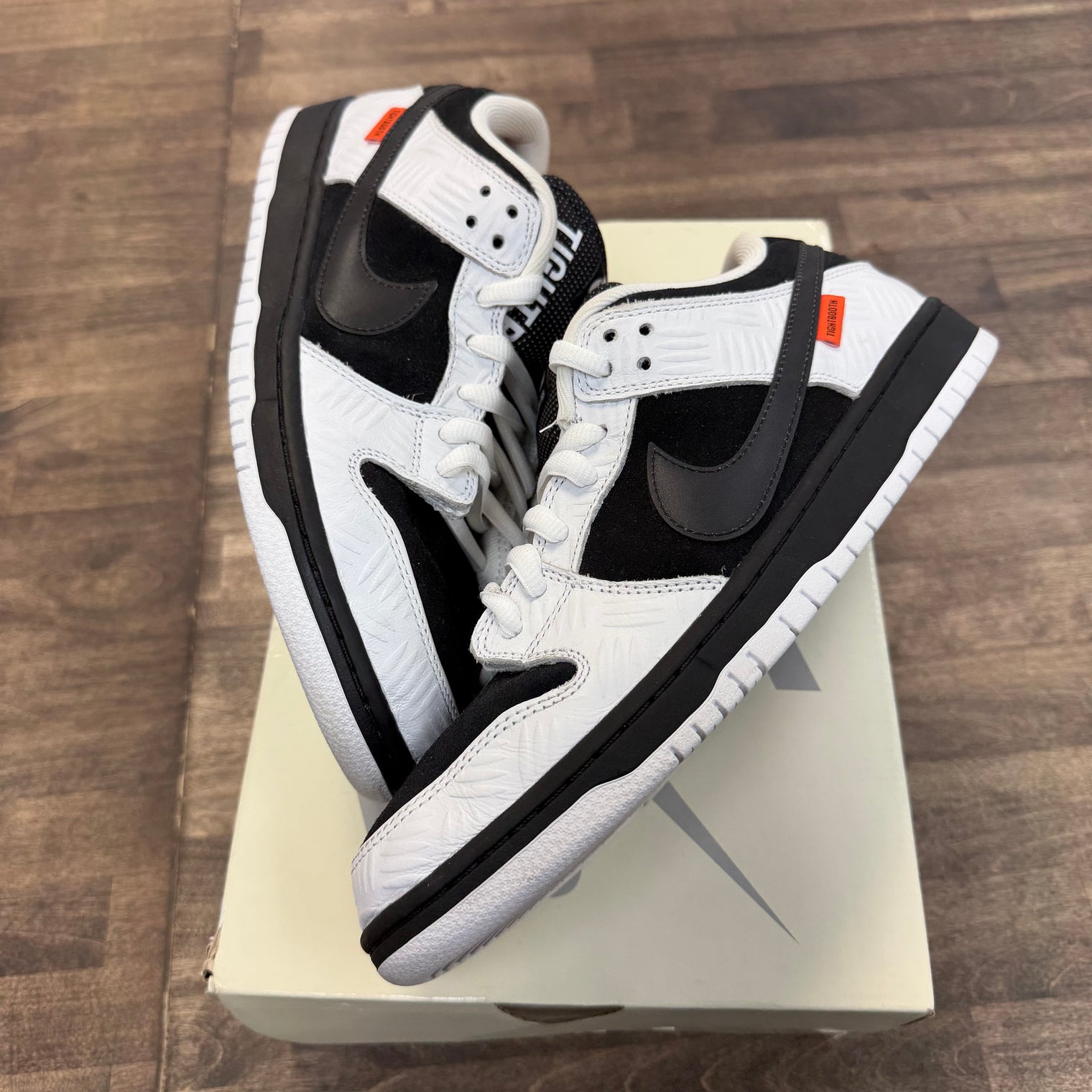 TIGHTBOOTH Nike SB Dunk Low (USED)