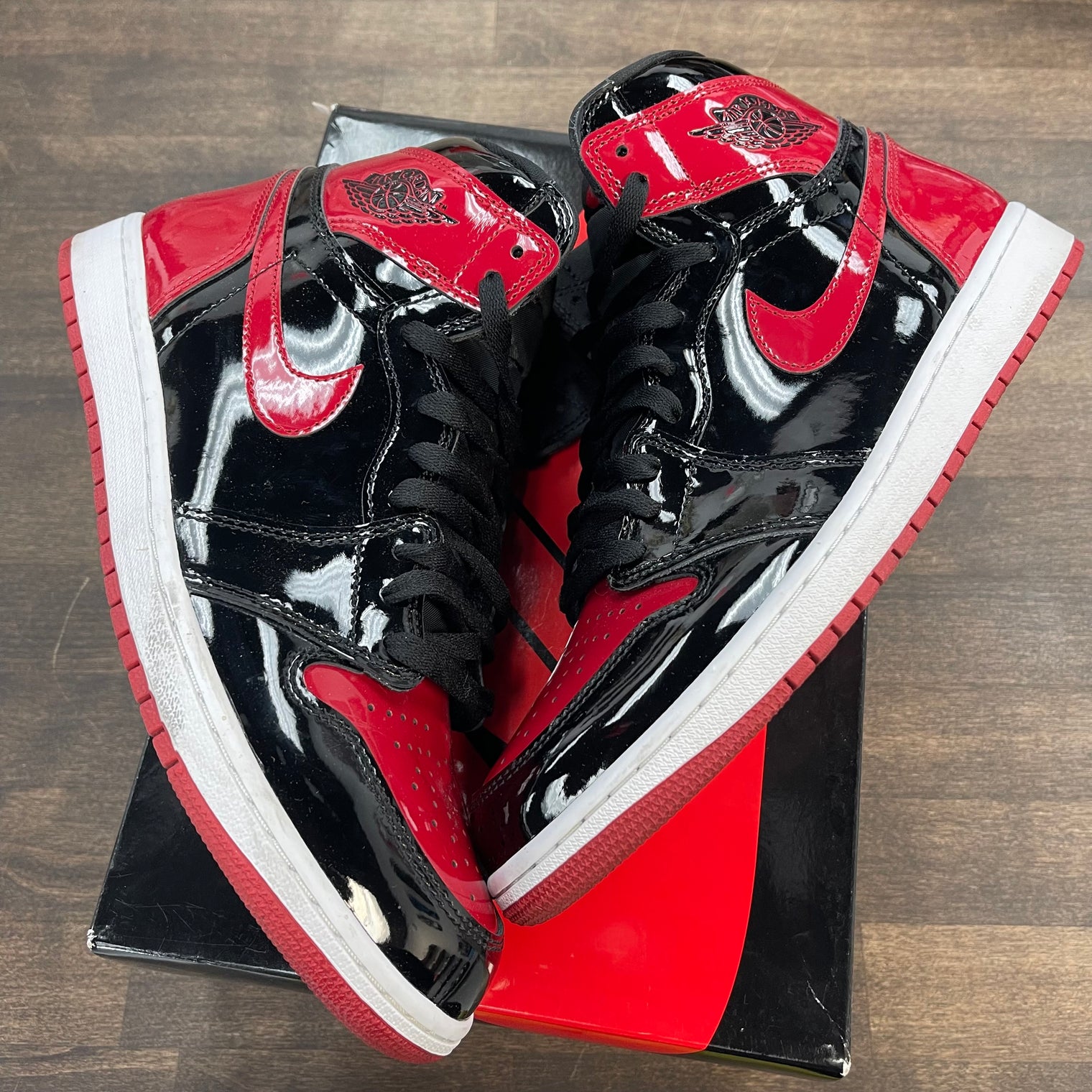 Patent Bred Jordan 1 High (USED)