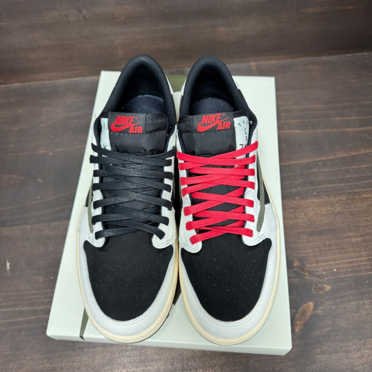 Jordan 1 Retro Low OG SP Travis Scott Olive (Women's) - Image 3