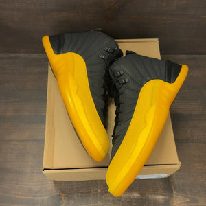 Jordan 12 Retro Black University Gold Size 11 (Pre-Owned) - Image 2