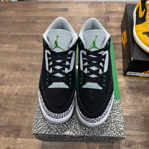 Jordan 3 Retro Pine Green Size 10 (Pre-Owned)