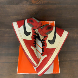 Jordan 1 Retro High OG Chicago Lost and Found - Image 2
