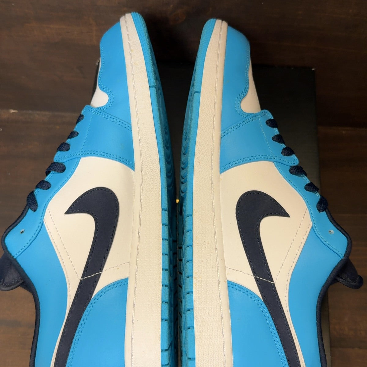 Jordan 1 Low UNC (2021) - Image 6