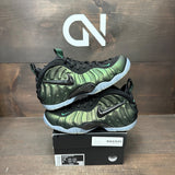 Nike Air Foamposite Pro Pine Green (2025) Size 7.5 (Pre-Owned) - front