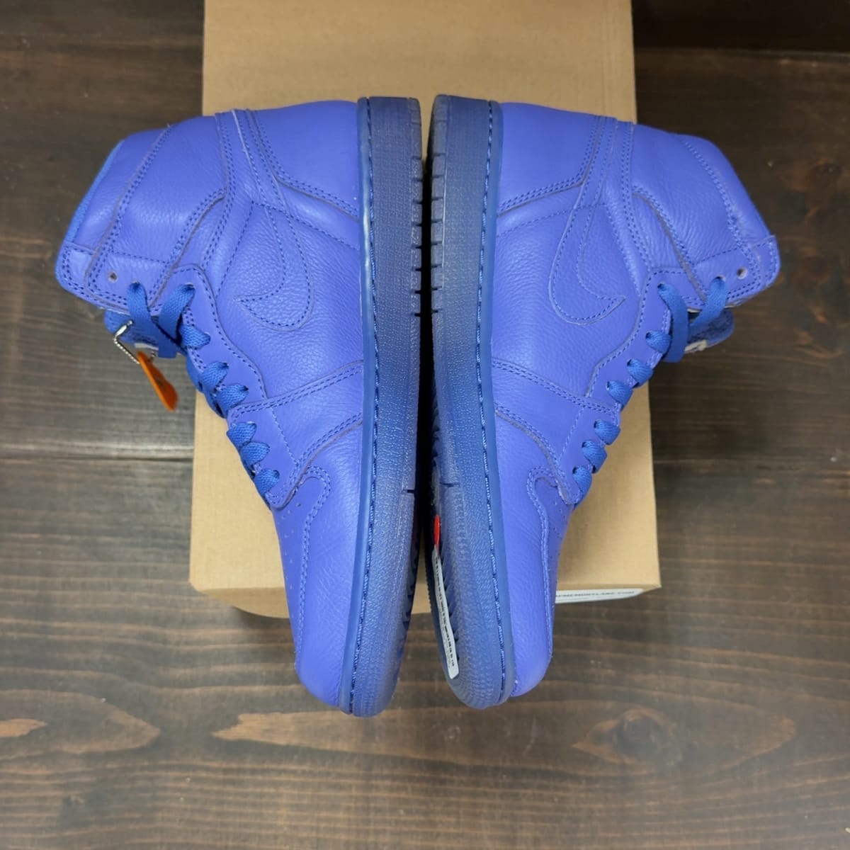 Jordan 1 Retro High Gatorade Rush Violet Size 8.5 (Pre-Owned) - aux