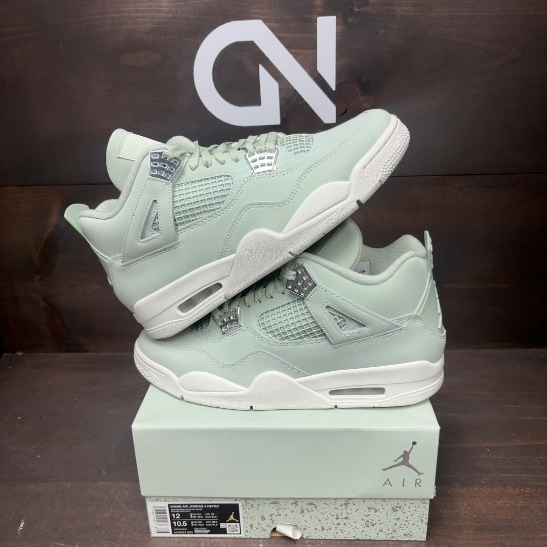 Jordan 4 Retro Seafoam Sail (Women's) Size 12W (Pre-Owned)