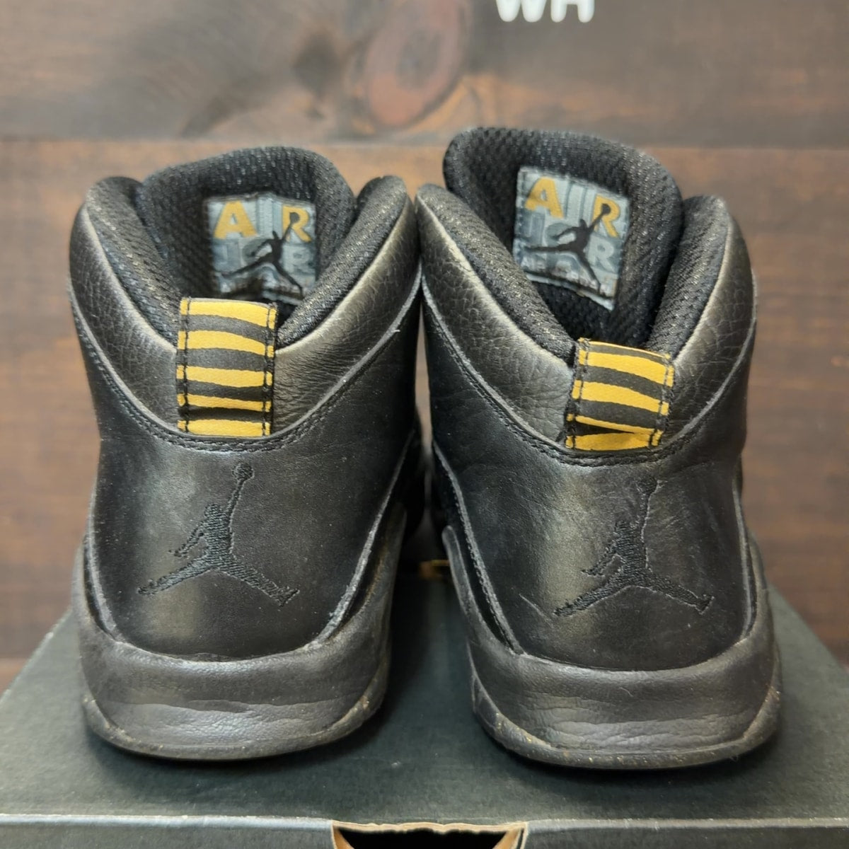 Jordan 10 Retro New York City (2016) (GS) - Image 4