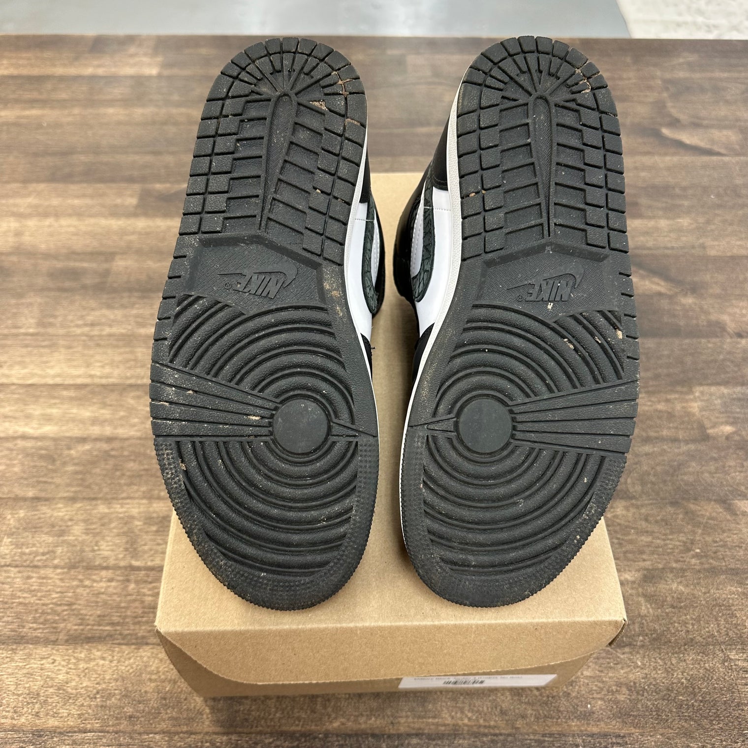 Panda Elephant Jordan 1 Mid (USED, No Box)