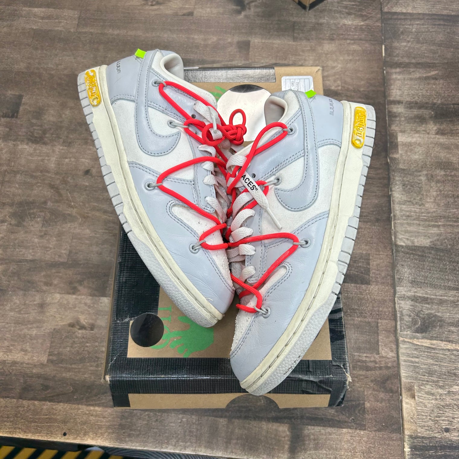 Nike Dunk Low Off-White Lot 6 (Men's) (US 8) (USED)