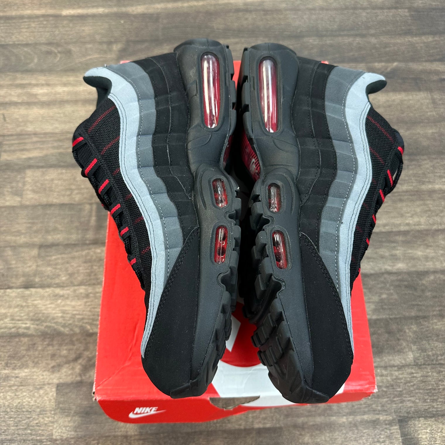 Logo Reverse Chili Air Max 95 (USED)