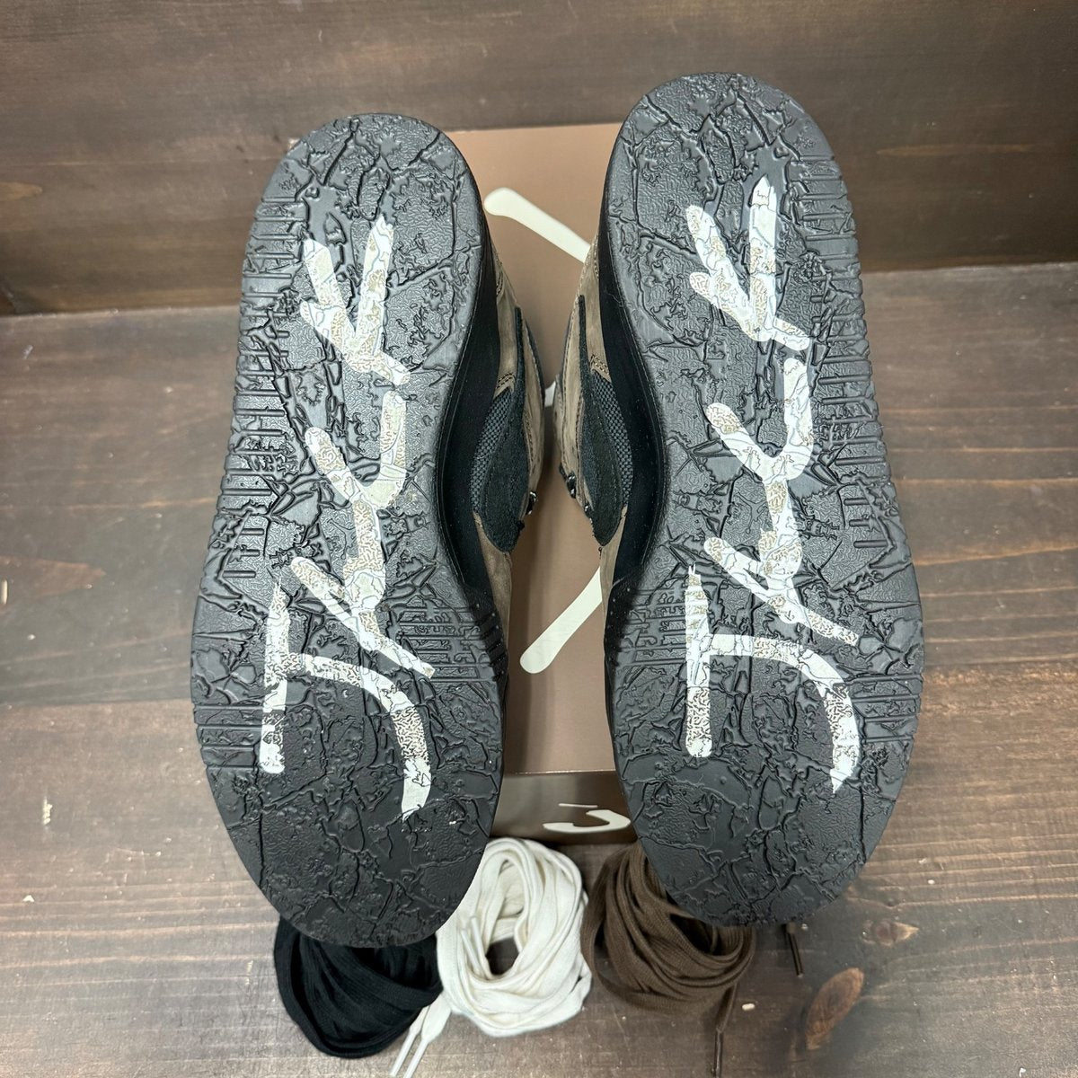 Jordan Jumpman Jack TR Travis Scott Dark Mocha Size 11 (Pre-Owned) - box