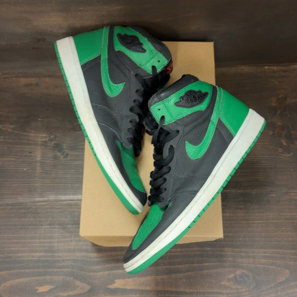 Jordan 1 Retro High Pine Green Black Size 12.5 (Pre-Owned) - Image 2