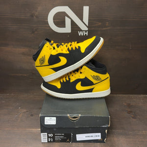 Jordan 1 Retro Mid New Love (2017) Size 10 (Pre-Owned) - front