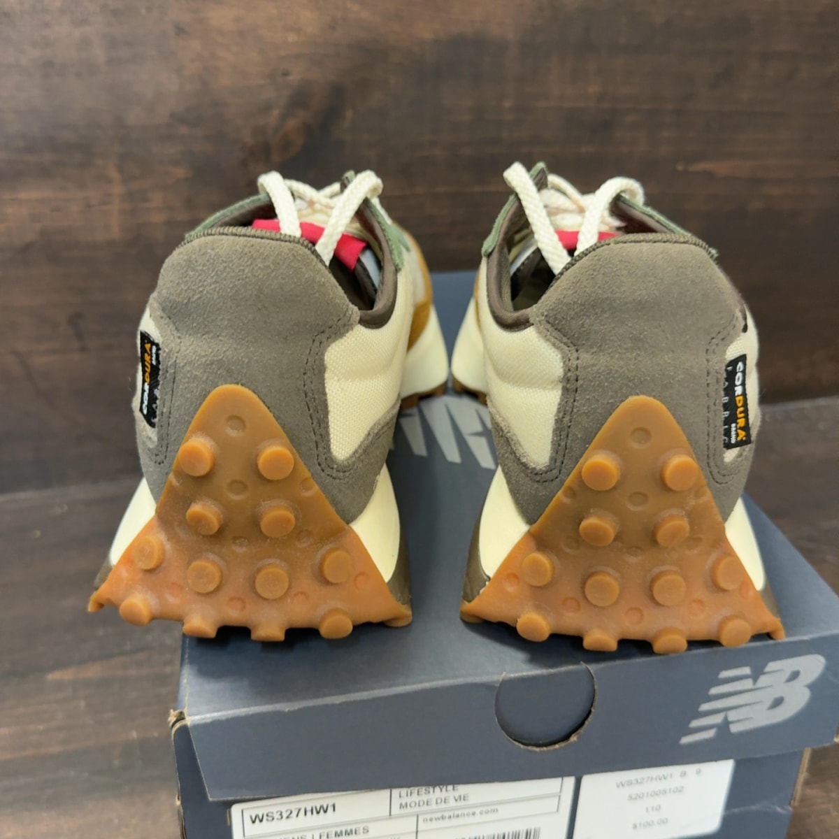 New Balance 327 Winter Wheat Brown Green (Women's) Size 9W (Pre-Owned) - Image 4