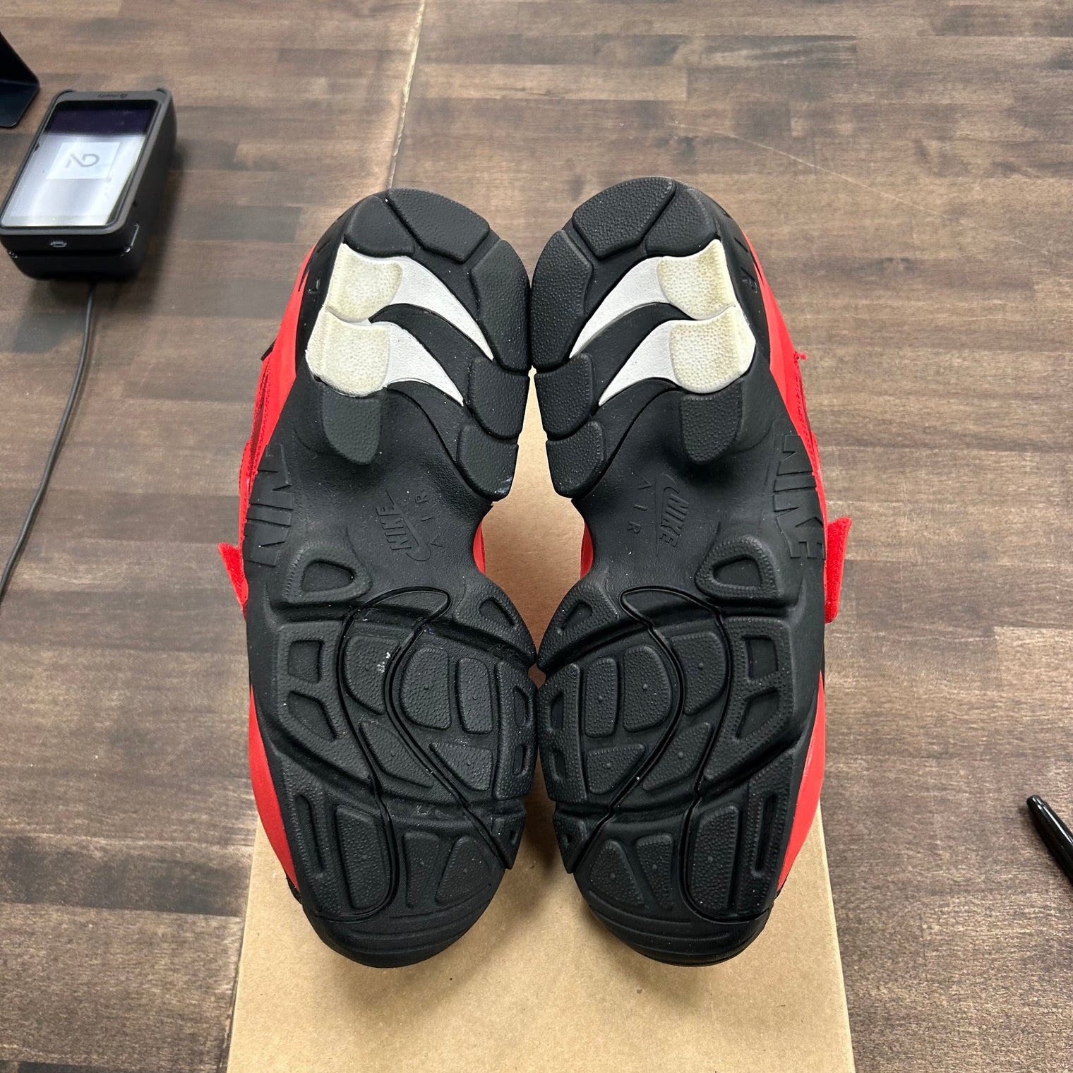 Challenge Red Black Nike Air Diamond Turf (US 9) (USED,No Box)