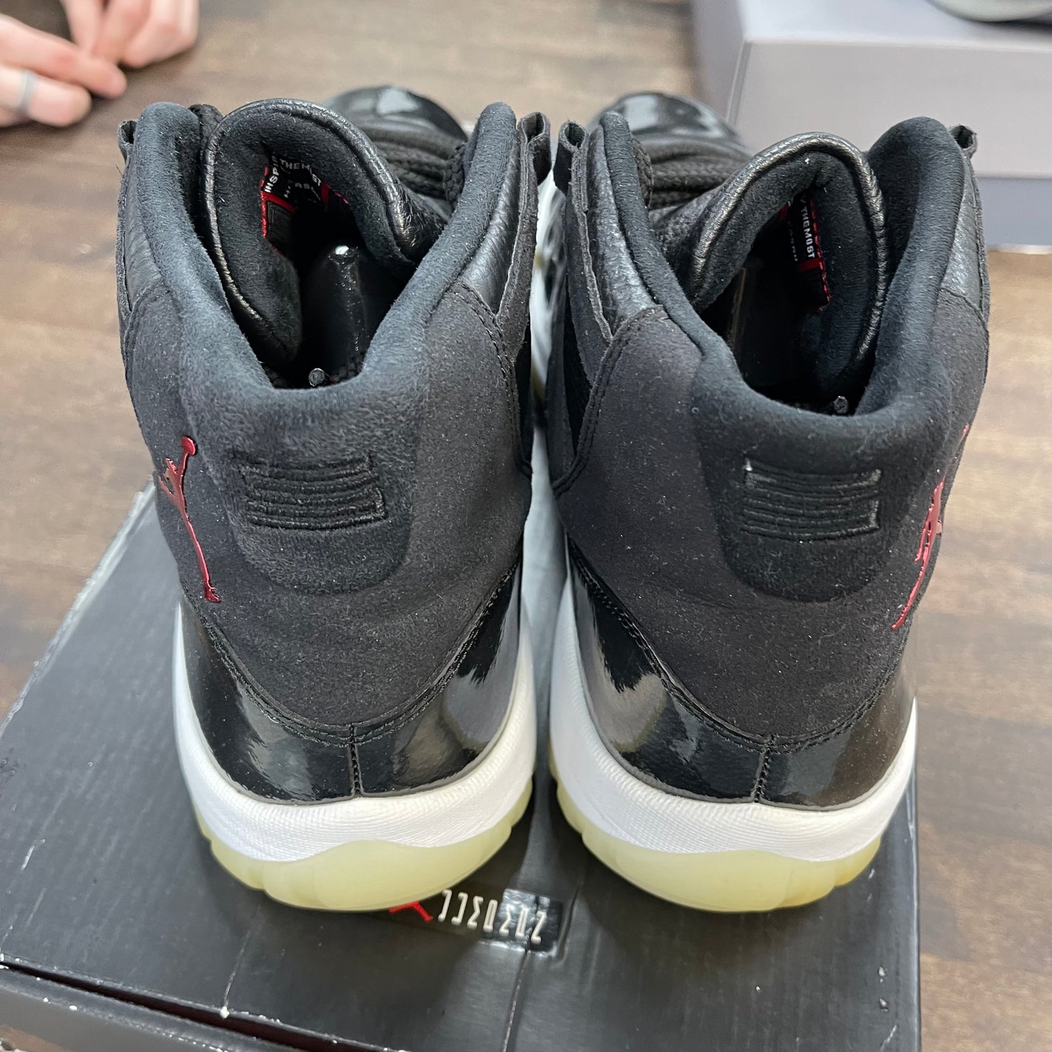 72-10 Jordan 11 High (USED)