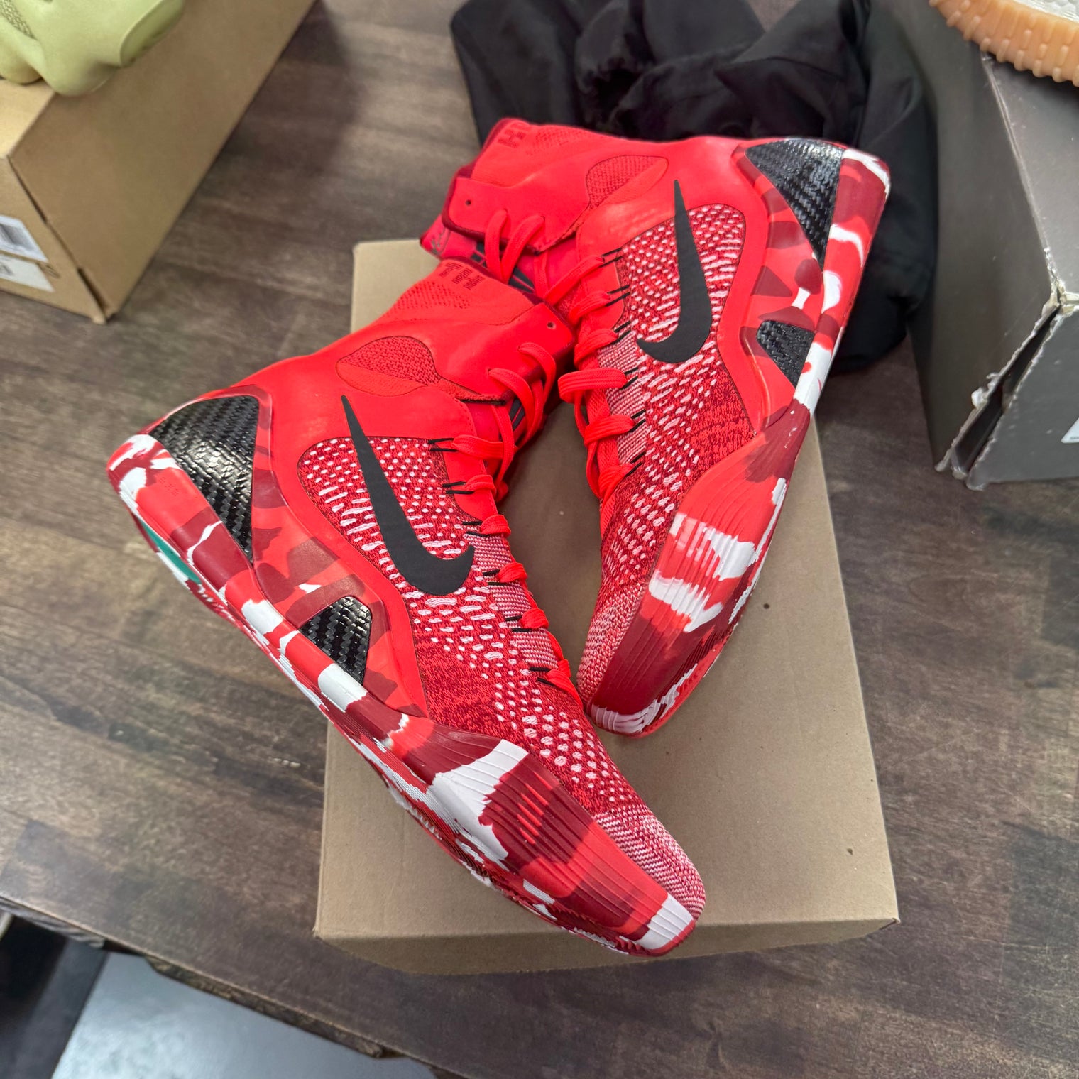 Christmas Elite 9 2014 (USED, No Box)