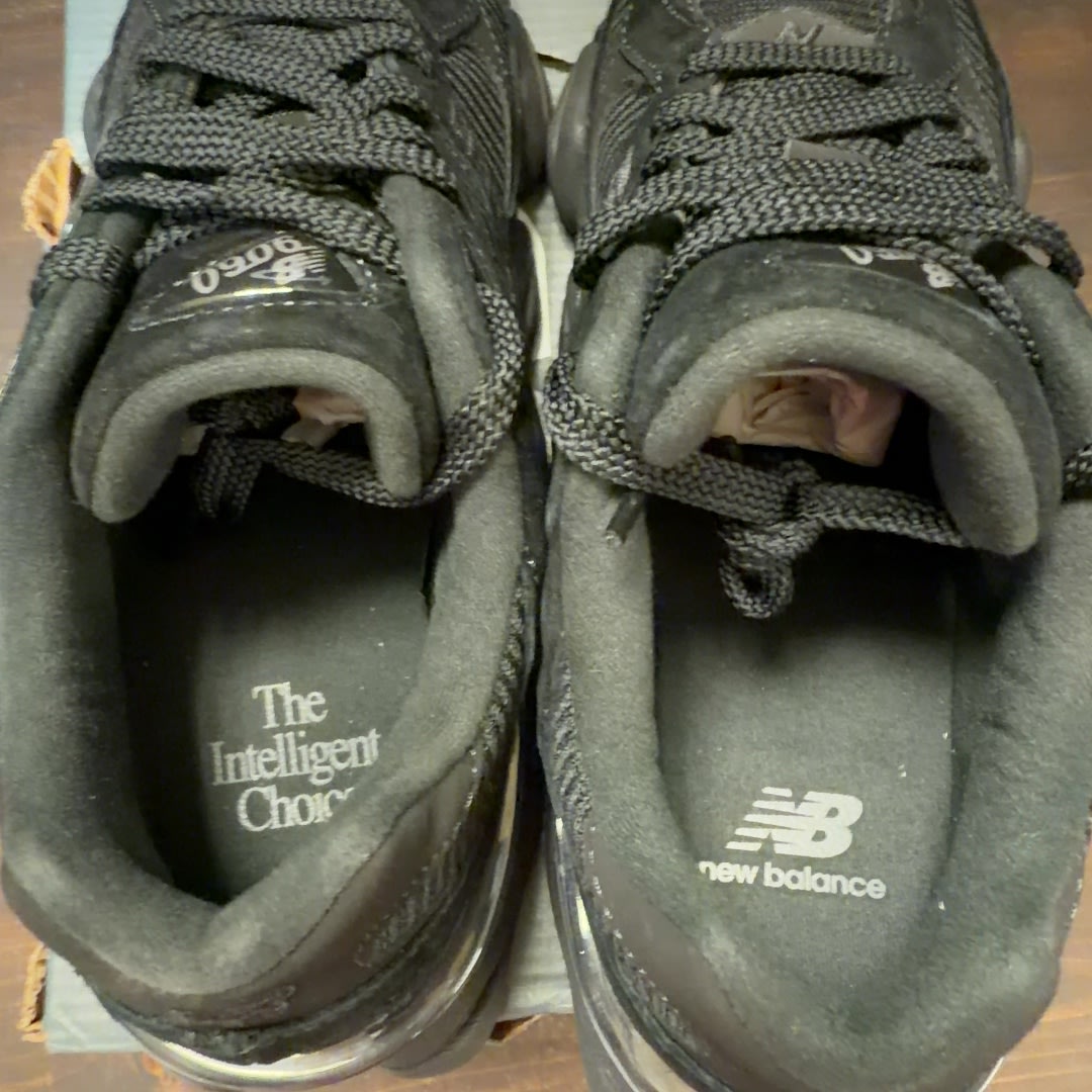 New Balance 9060 Triple Black - Image 5